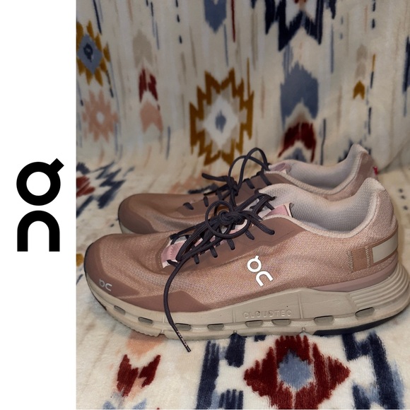 OnClouds Shoes - Cloudnova Form - Rosebrown/Orchid Discontinued Color